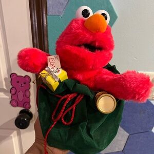 Elmo Red Plush Toy with Green Bag